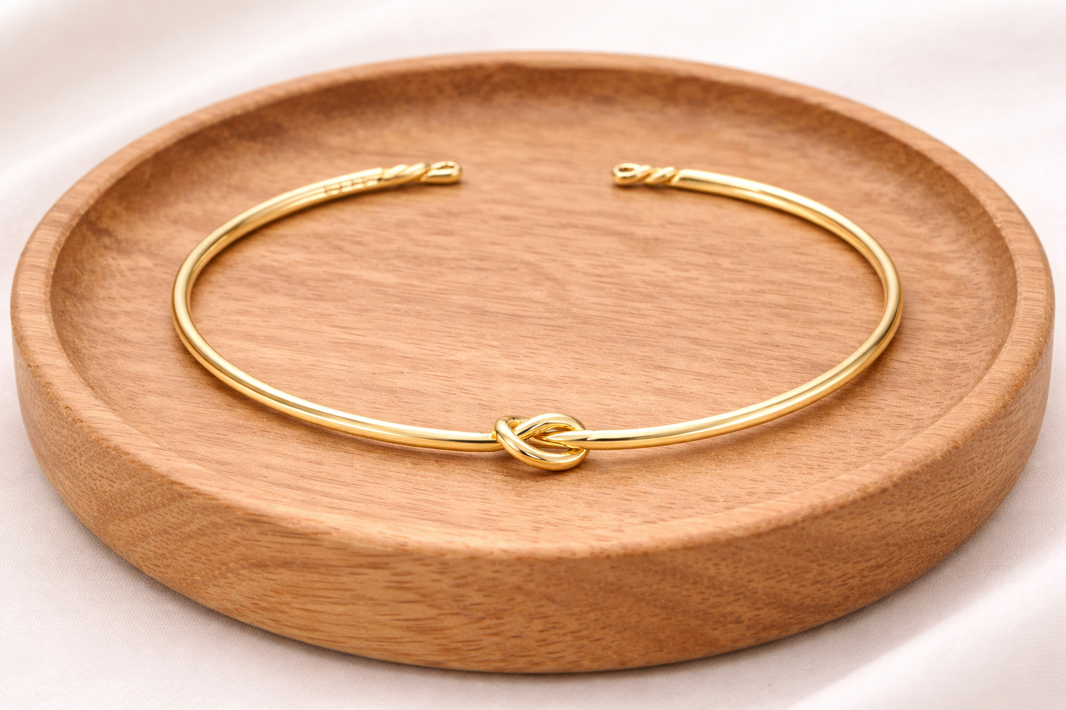18kt Gold Polish Slipknot Neck Choker Anti-Tarnish & Anti-Allergic for Girls (Design 1)
