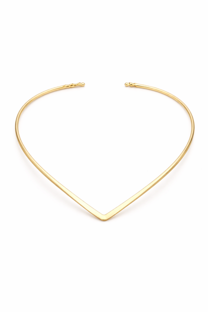 18kt gold plated V shape necklace choker anti tranish anti allergic for girls