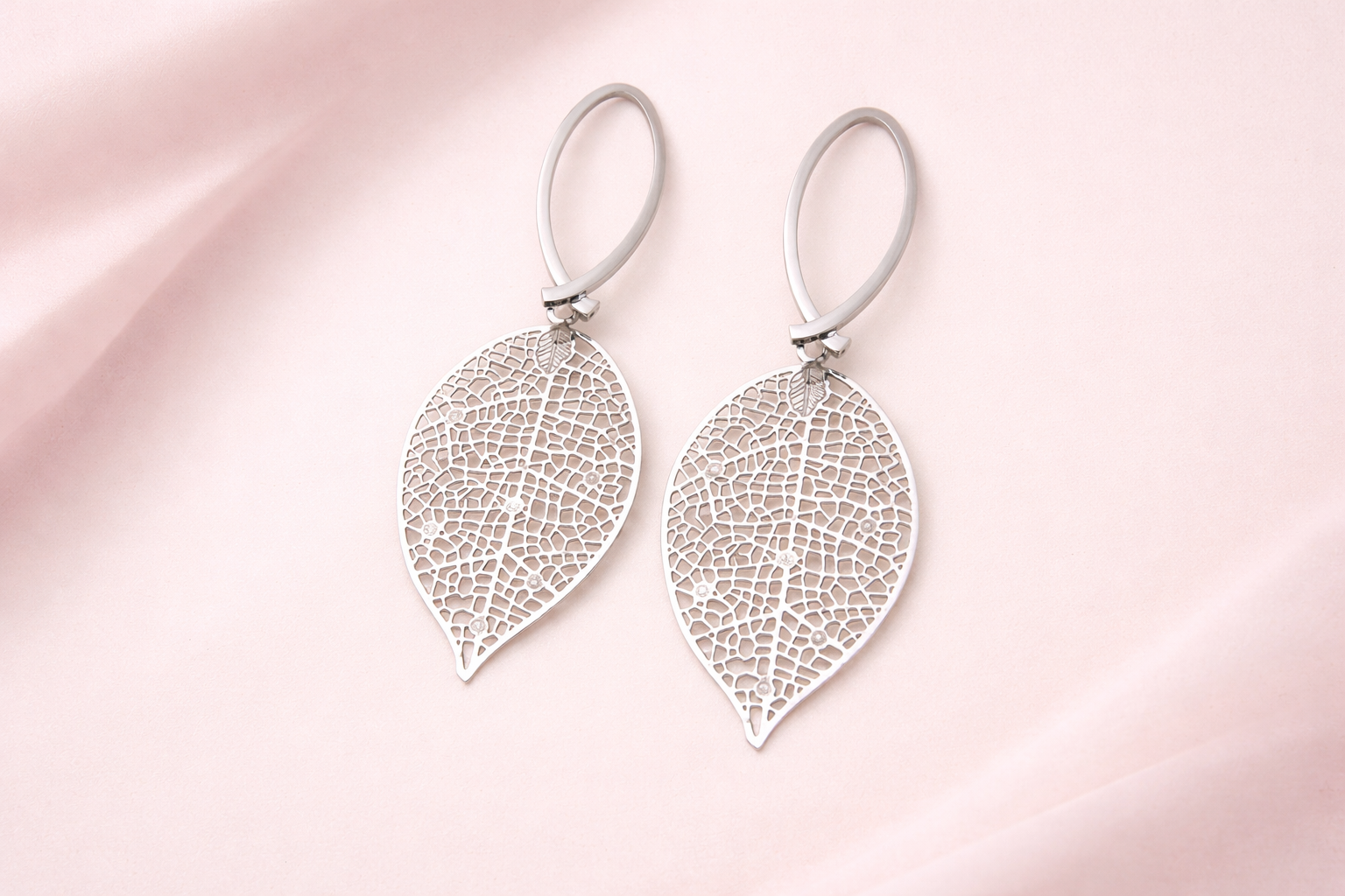 Stainless Steel Silver Polish Earring with Leaf Design Anti-Tarnish & Anti-Allergic for Girls