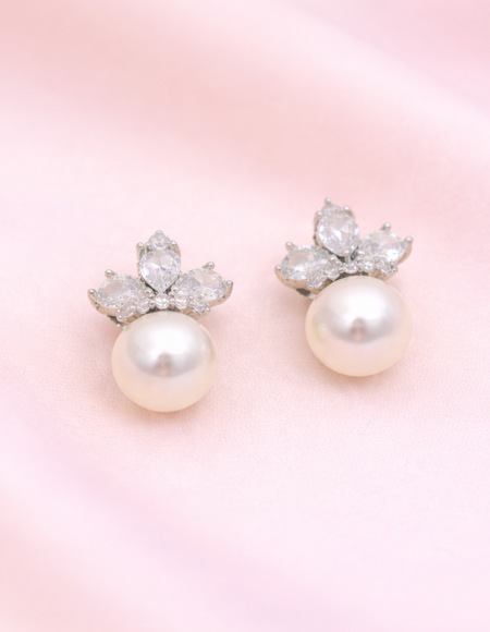 stainless steel silver polish earring with diamond & white pearl anti tranish anti allergic