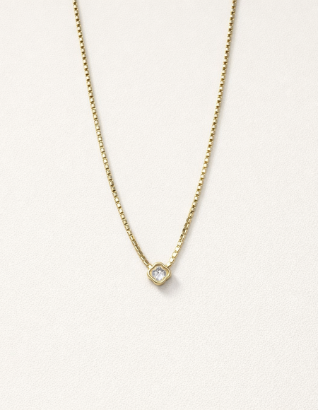 18kt gold polish chain with diamond pendant anti tranish anti allergic
