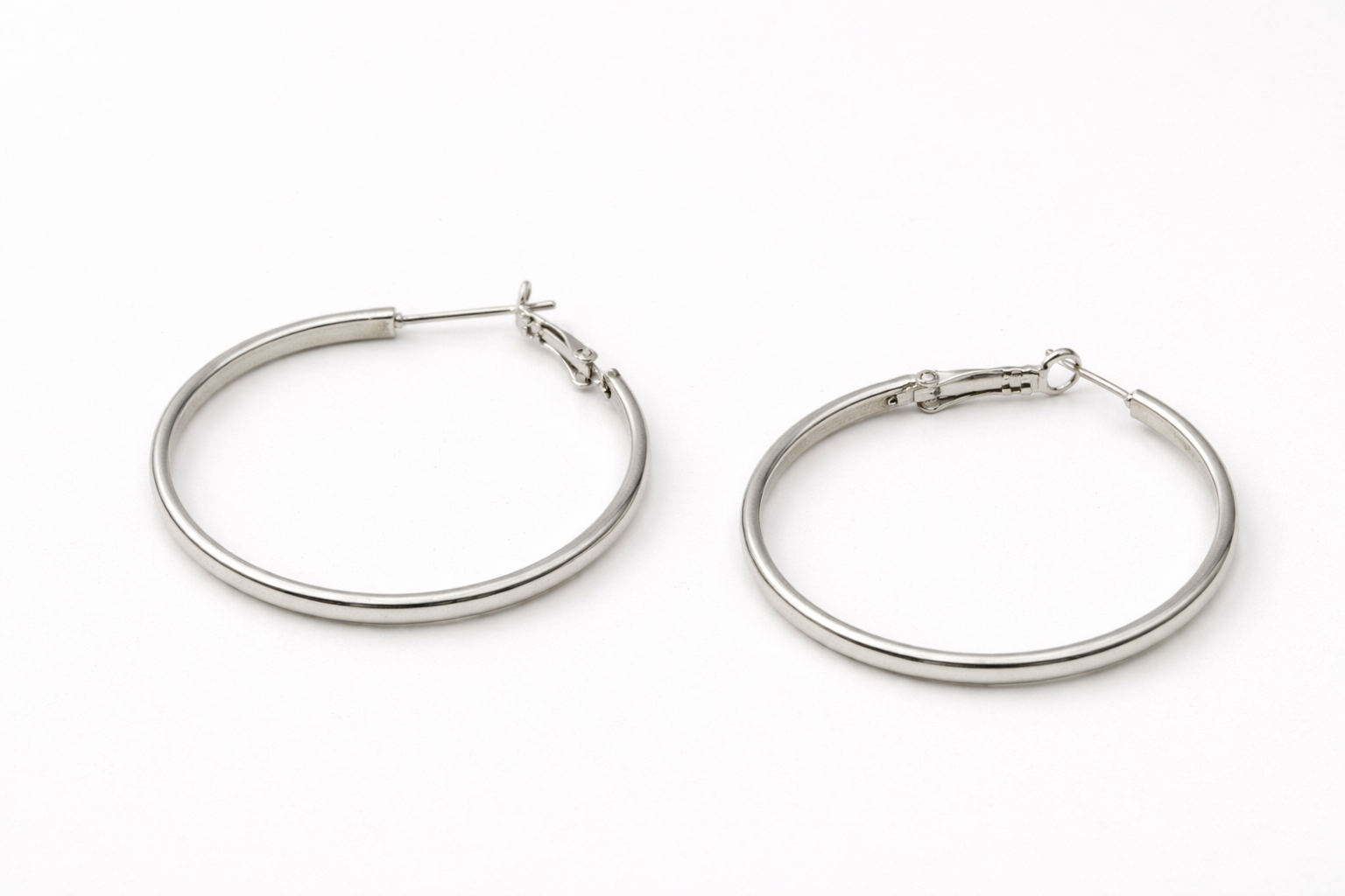 Stainless Steel Silver Polish Fancy Earring Anti-Tarnish & Anti-Allergic for Girl (Design 2)