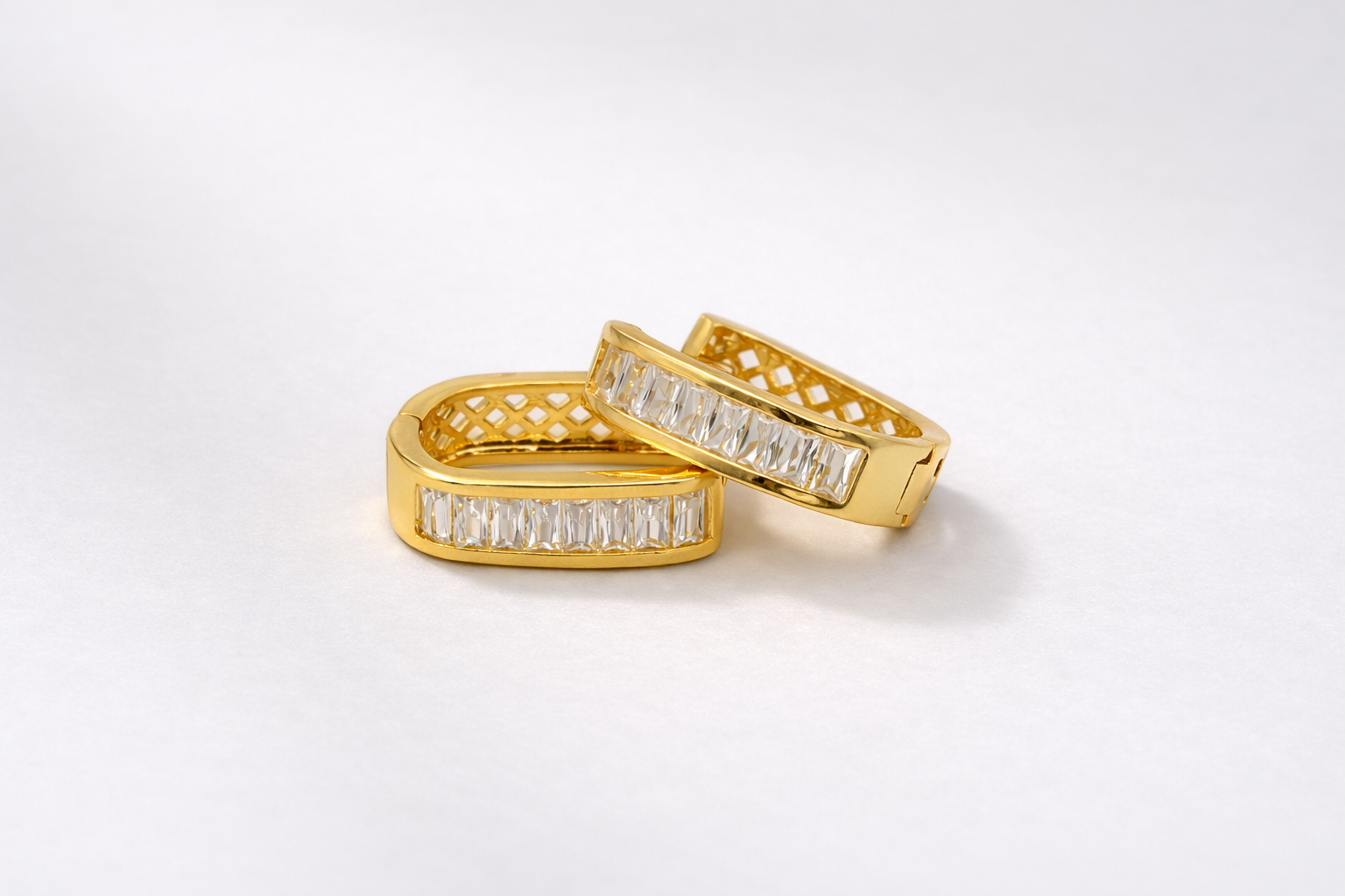 18kt Gold Polish Fancy Earring with Crystal Stone Anti-Tarnish & Anti-Allergic for Girls