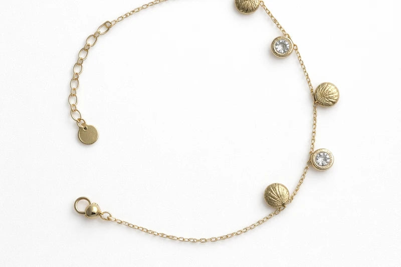 Gold Shell Antique Bracelet